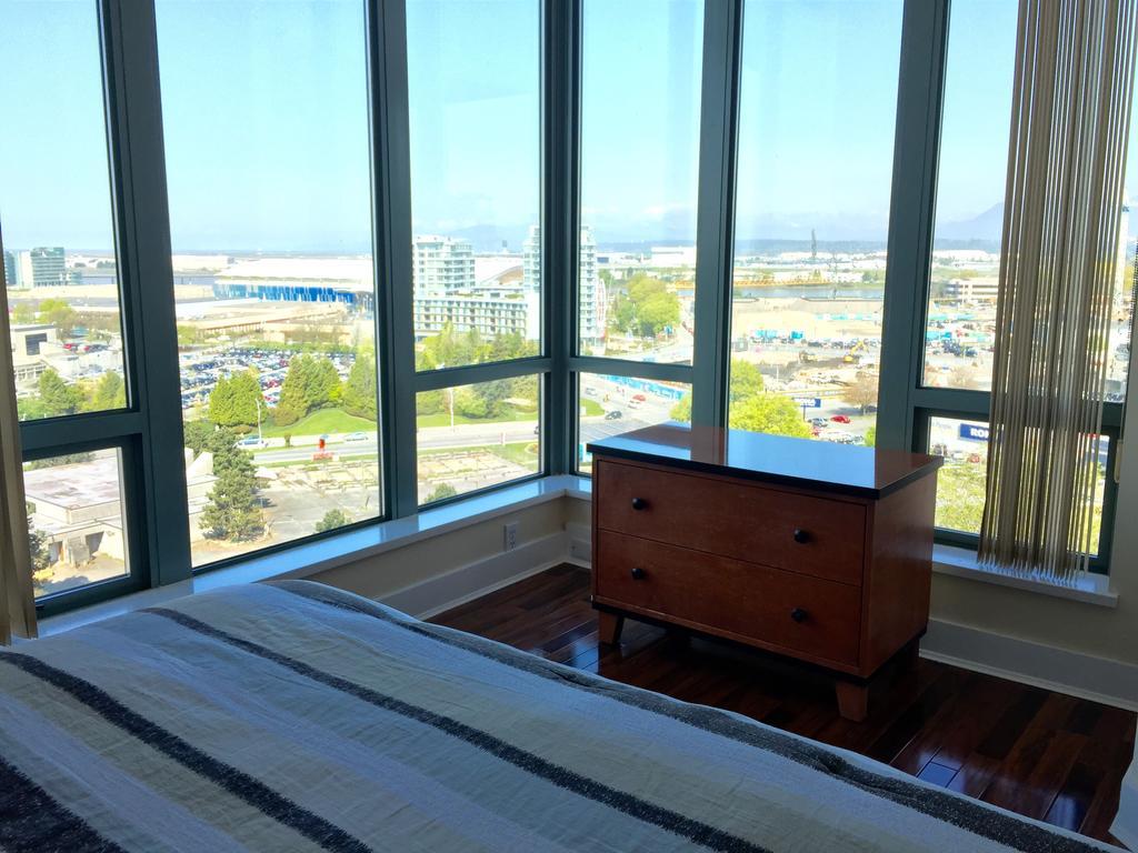 Vancouver Airport Condos Richmond Camera foto