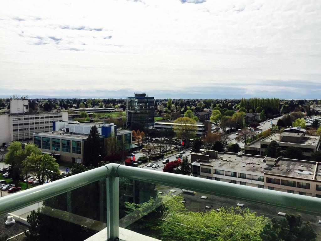 Vancouver Airport Condos Richmond Camera foto